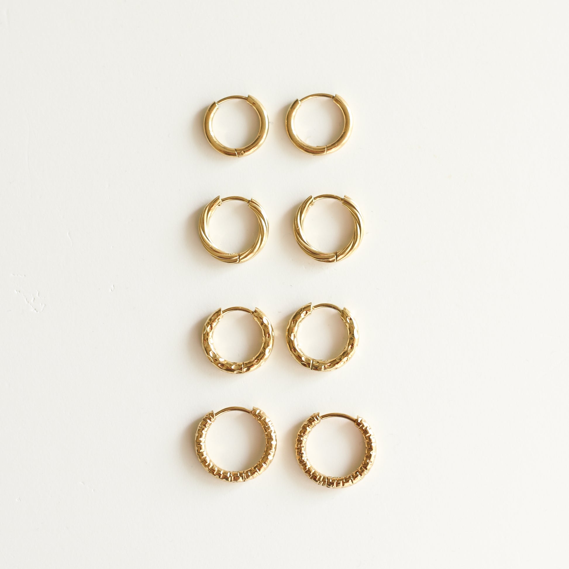 Coffret Boucles d'oreilles 3en1 interchangeables (Choisir 1 type d'anneaux et 3 pampilles)