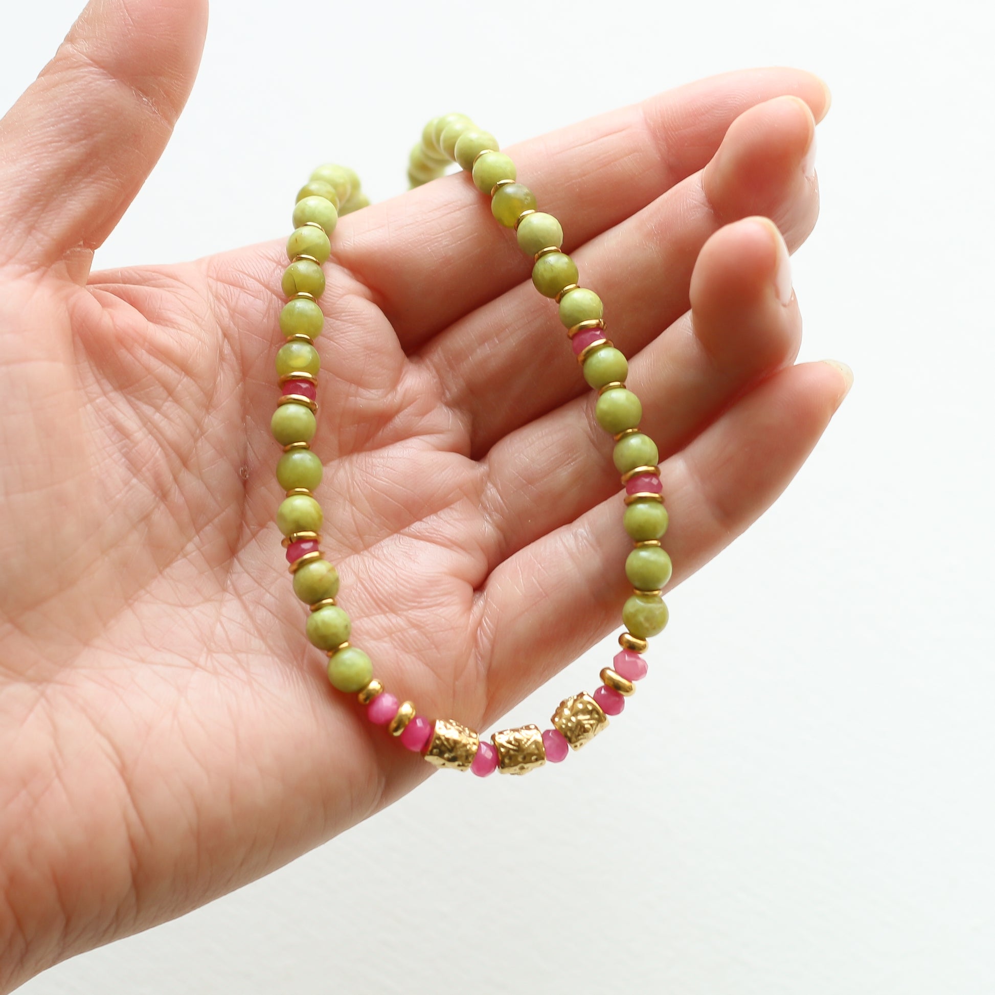 Collier Opale Olive
