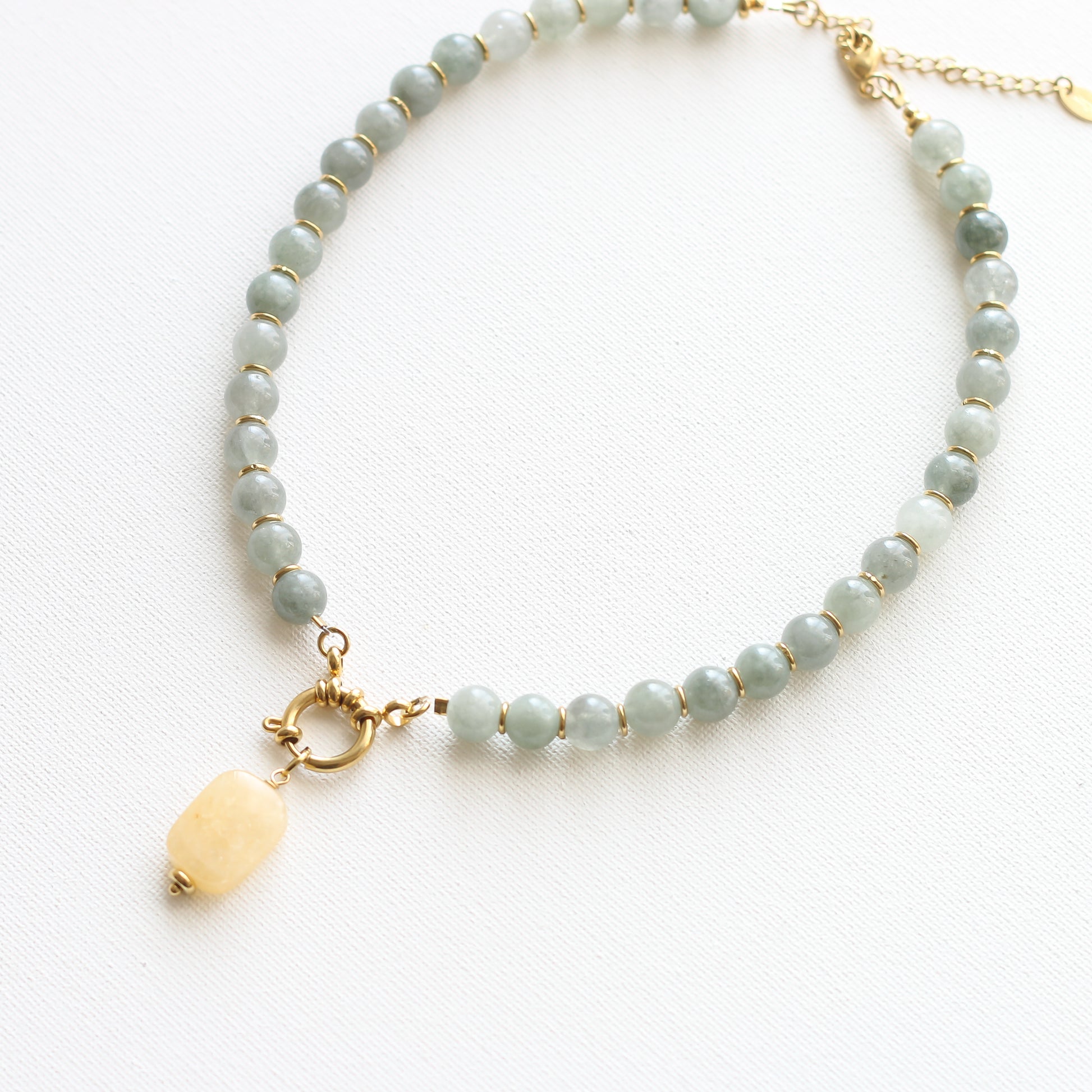 Collier Quartz rutile et Aragonite Jade