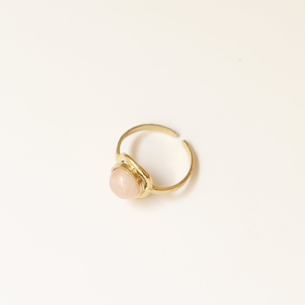 bague quartz rose martelé cadeau unique