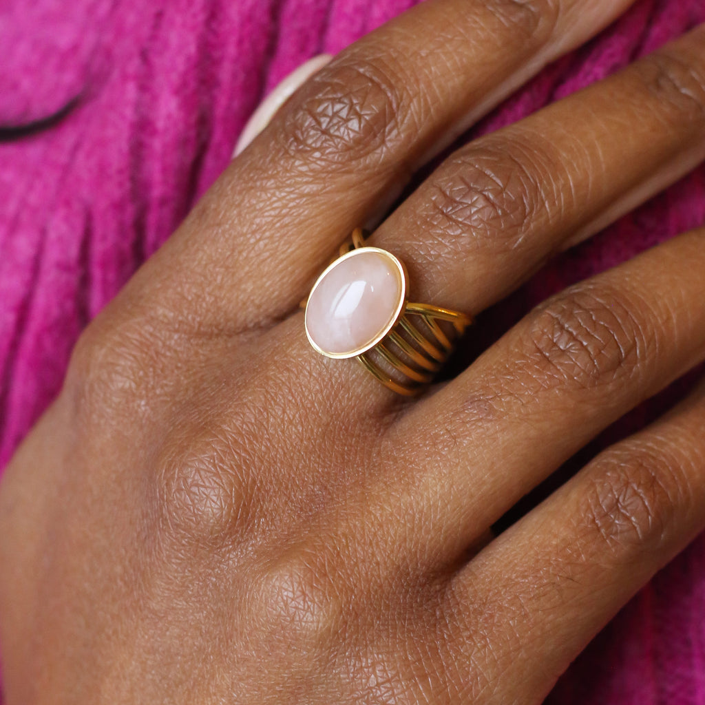 bague quartz rose vague vertu pierre