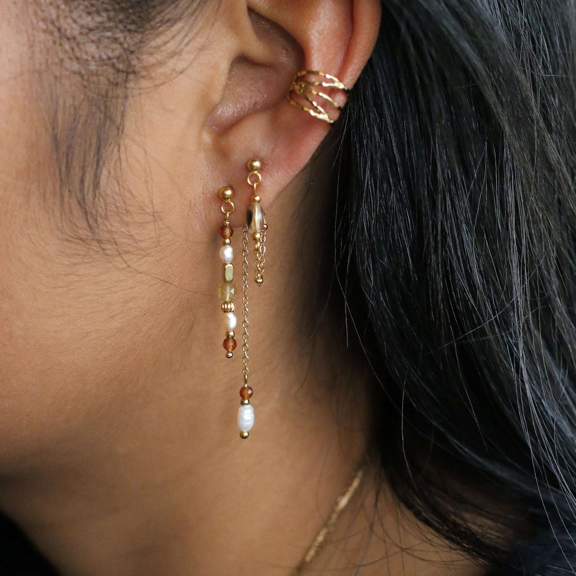 boucles d'oreilles pendantes en Apatite jaune et perles d'eau douce 