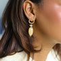 EDITION LIMITEE Boucles Calcite Jaune et Jaspe Dalmatien, vue rapprochée, bijou femme pierres naturelles Mahny.
