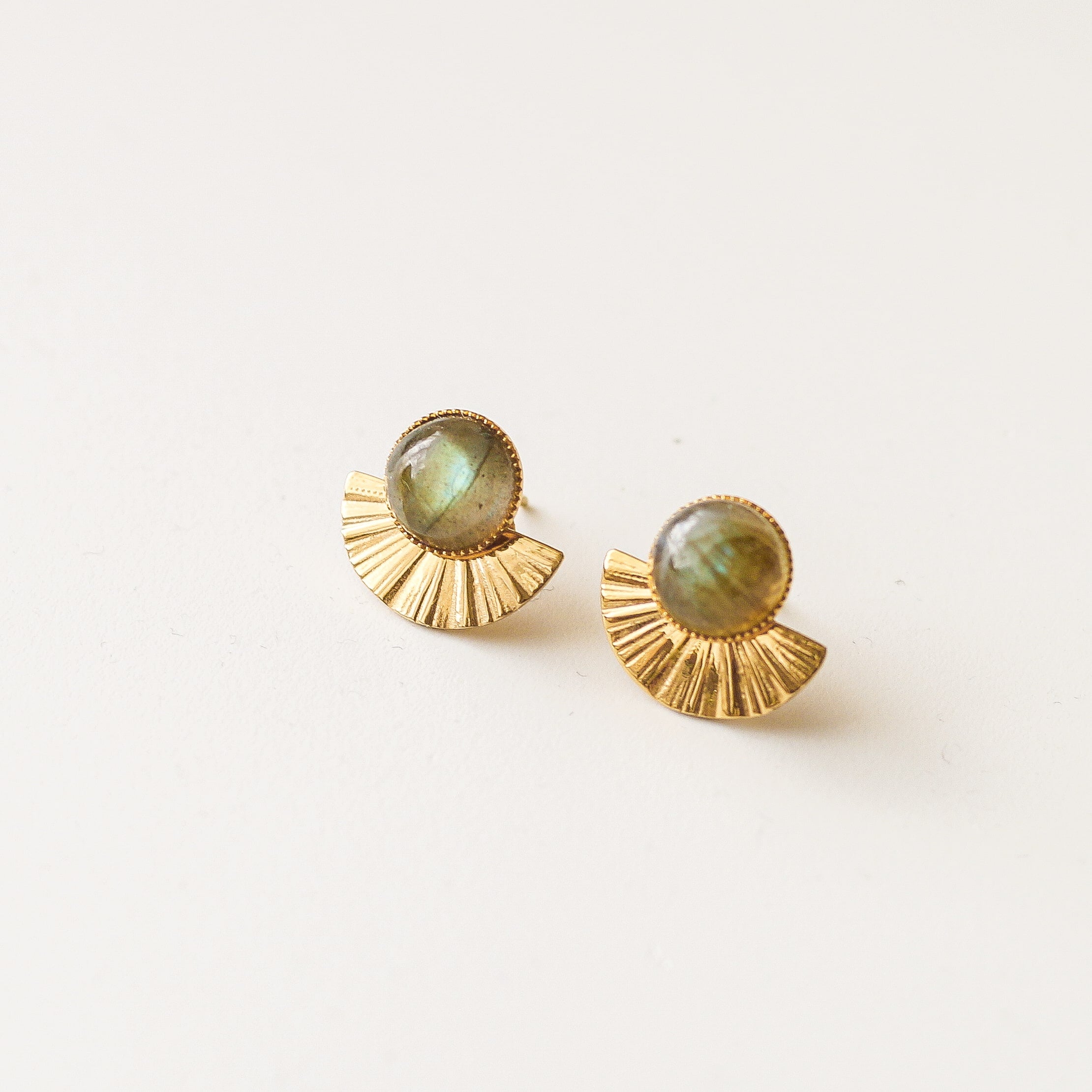 boucle labradorite acier petite demi lune