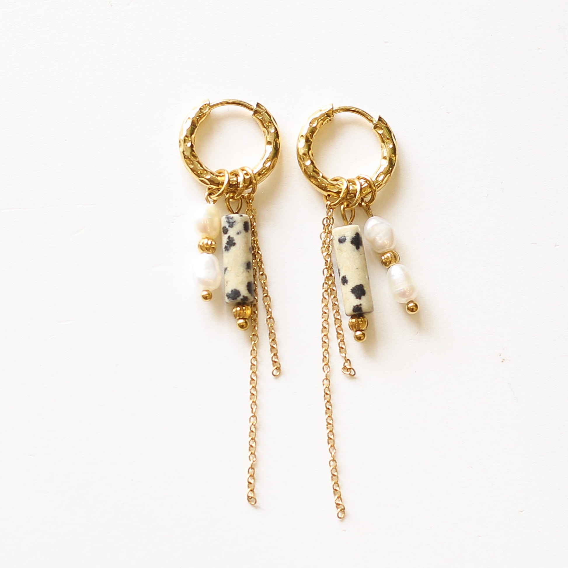 Boucles anneaux Jaspe Dalmatien et Perle d'eau douce, Mahny bijoux pierre fine.