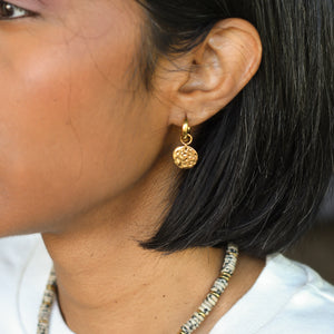 Anneaux petit Médaillon martelé en acier inoxydable