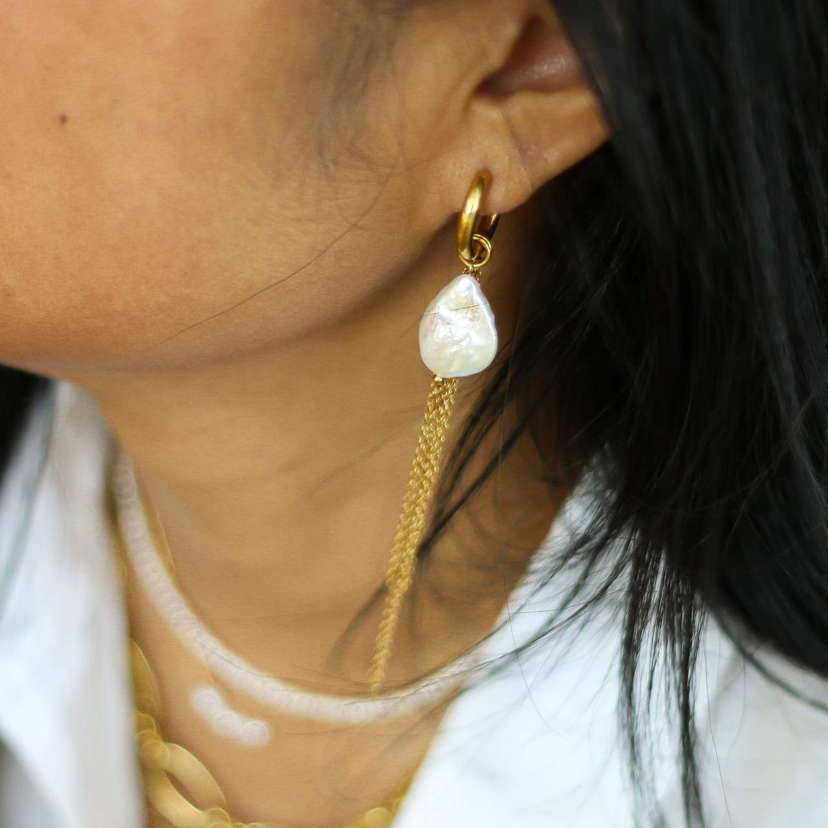 Boucles d'oreilles Perle baroque créole et chaînes