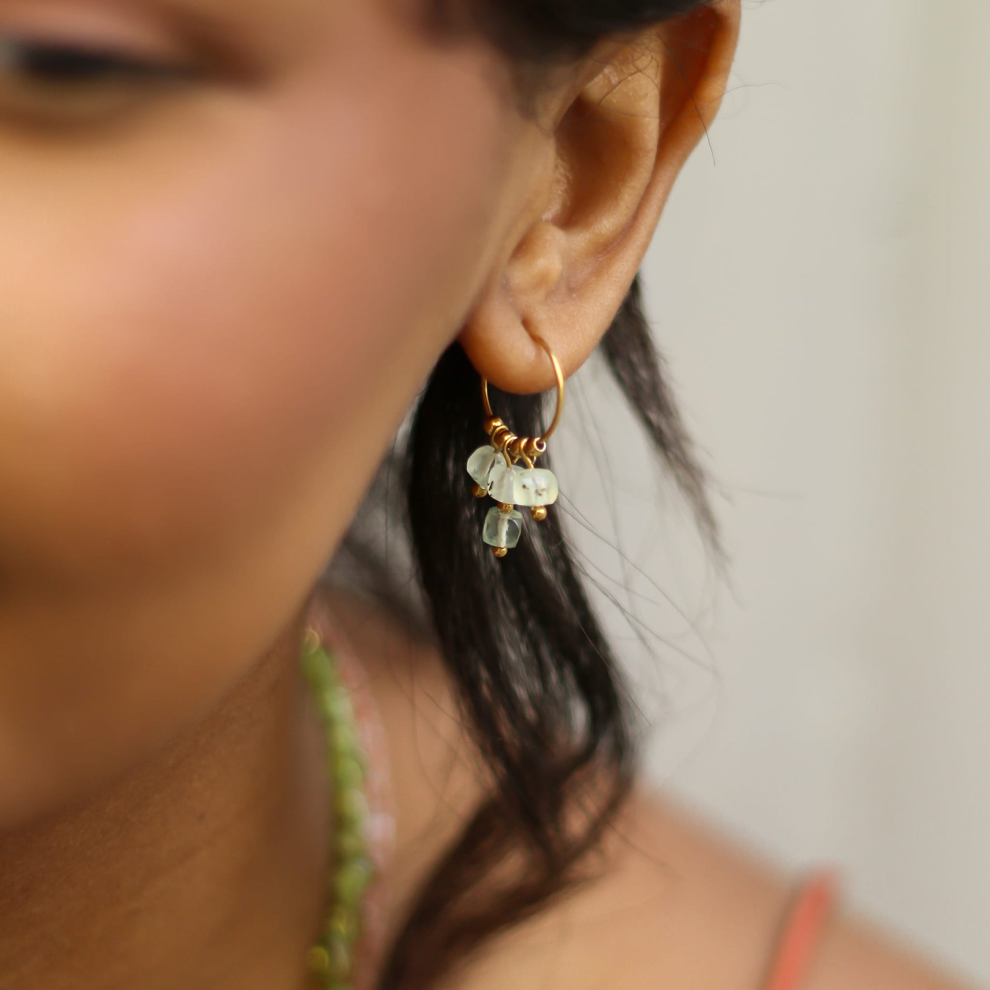 Boucles d'oreilles en préhnite verte, bijou femme.
