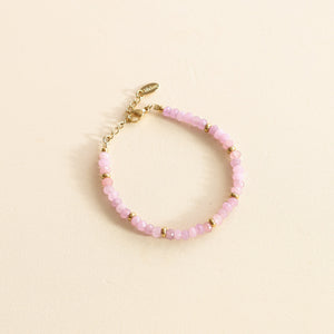 Bracelet en Agate Parme aux teintes roses et perles dorées