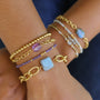 Bracelet perlé en Agate Violet à superposé avec chaines dorées et pierres naturelles
