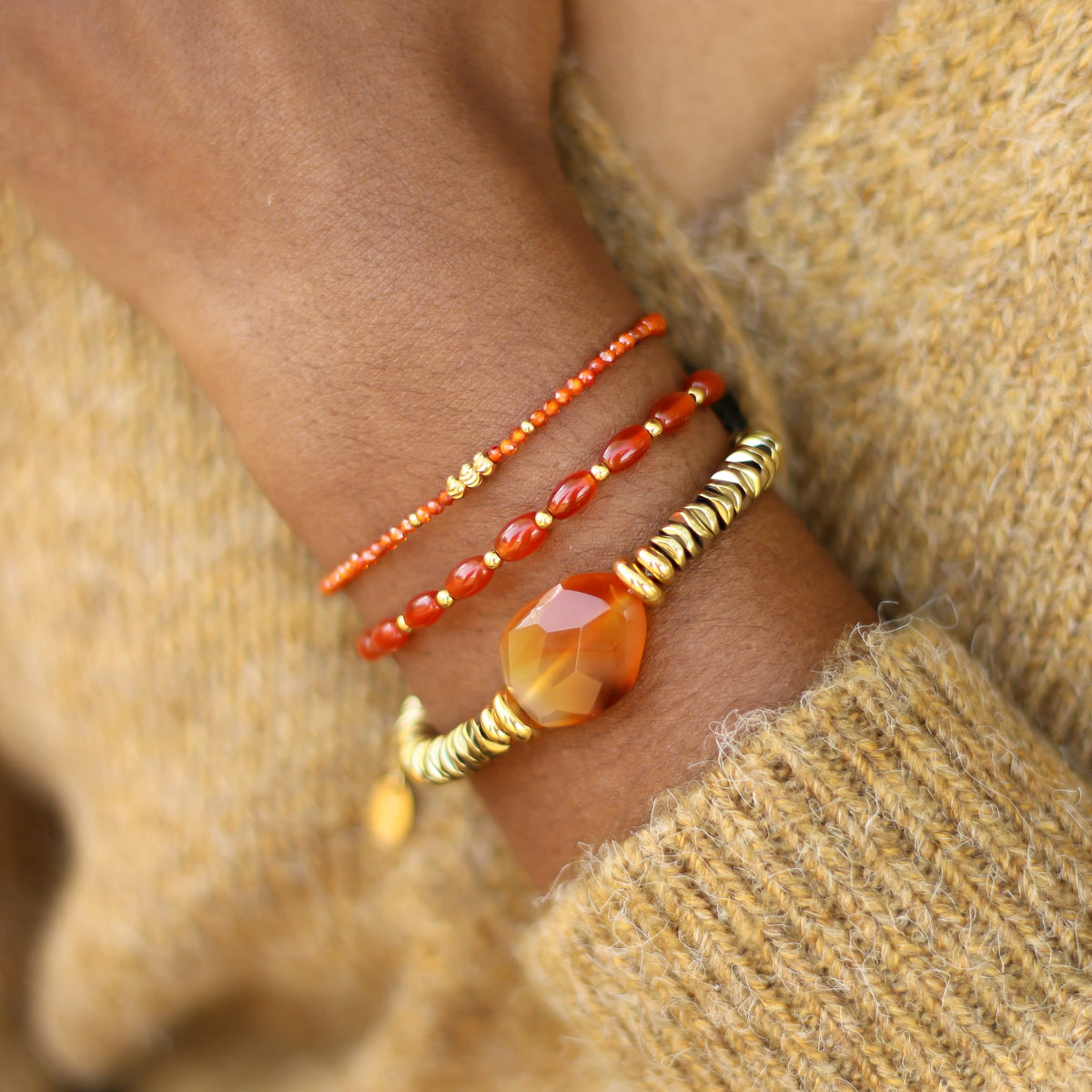 Bracelet Zirkon rouge orange perlé