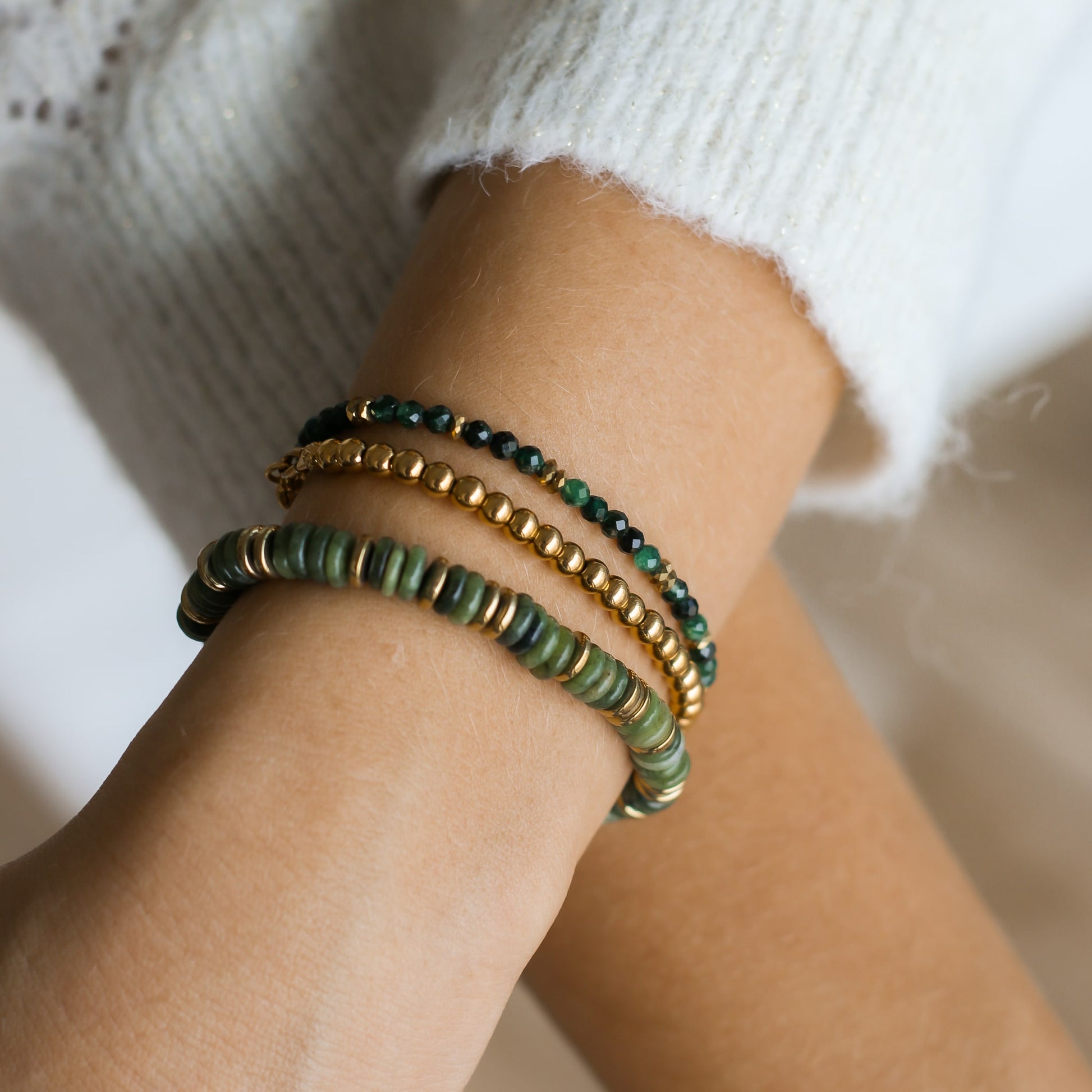 Bracelet perlé en Jade monté à la main à Paris