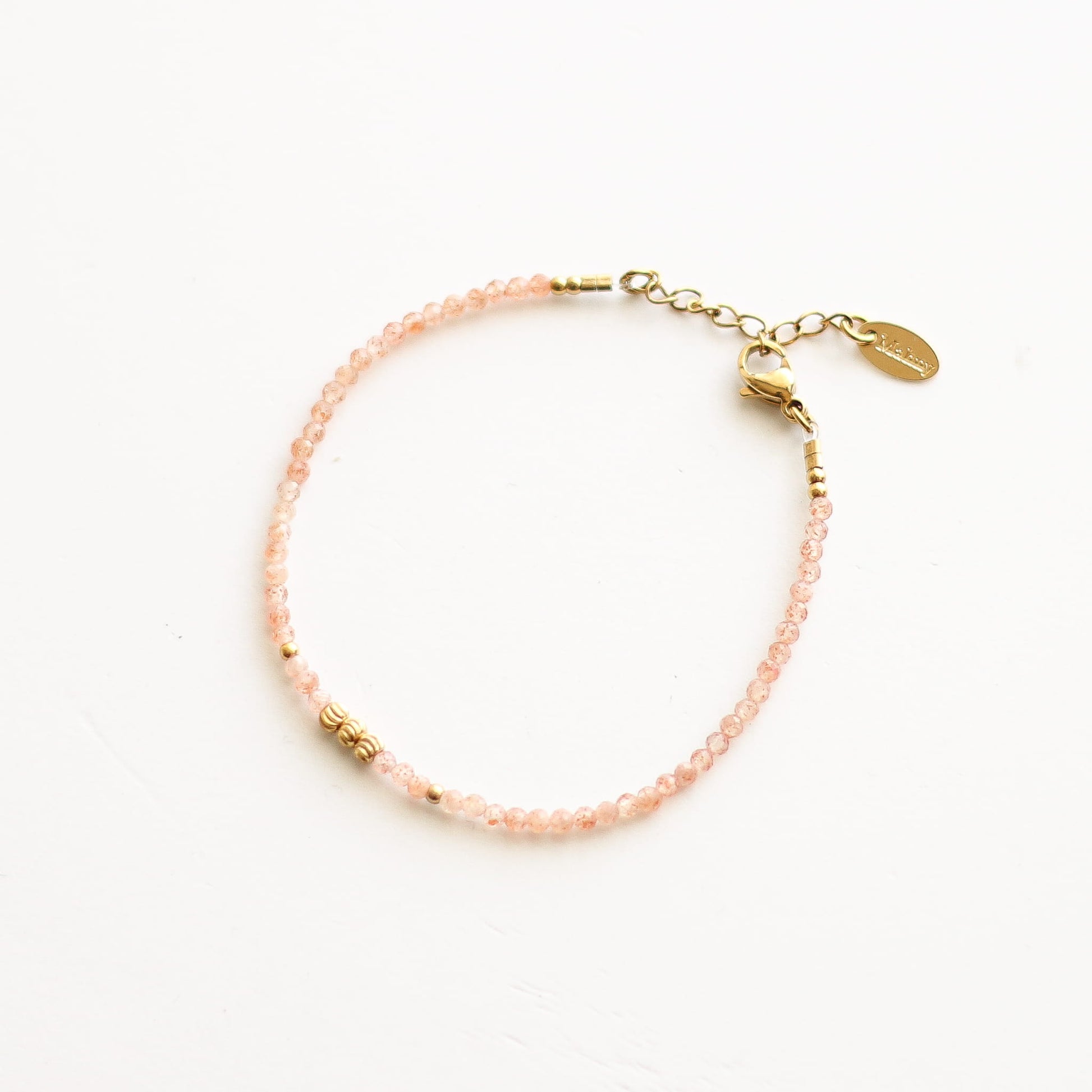 Bracelet en pierre de soleil, bijou femme.