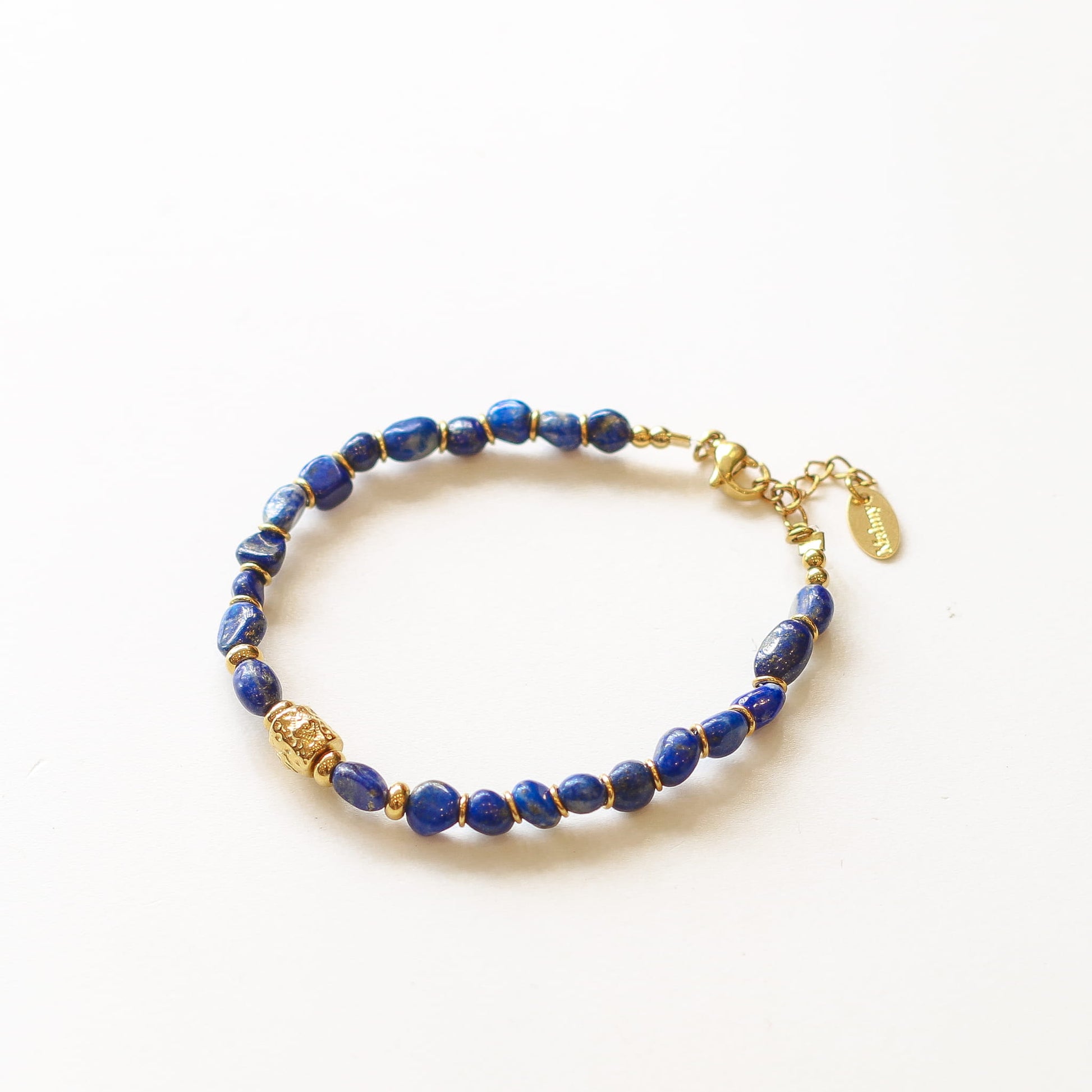 Bracelet Lapis Lazuli pierre, détail des pierres, création Mahny bijoux pierres semi-précieuses.