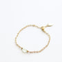 Bracelet en préhnite verte sur chaîne acier inoxydable.