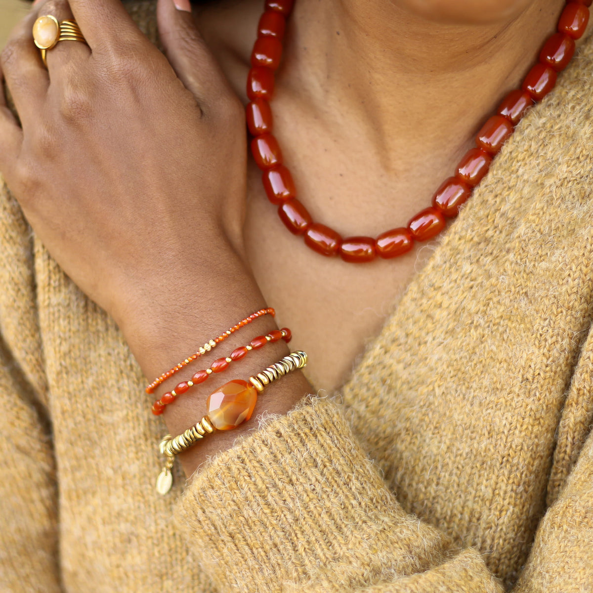 Bracelet Agate rouge perlé