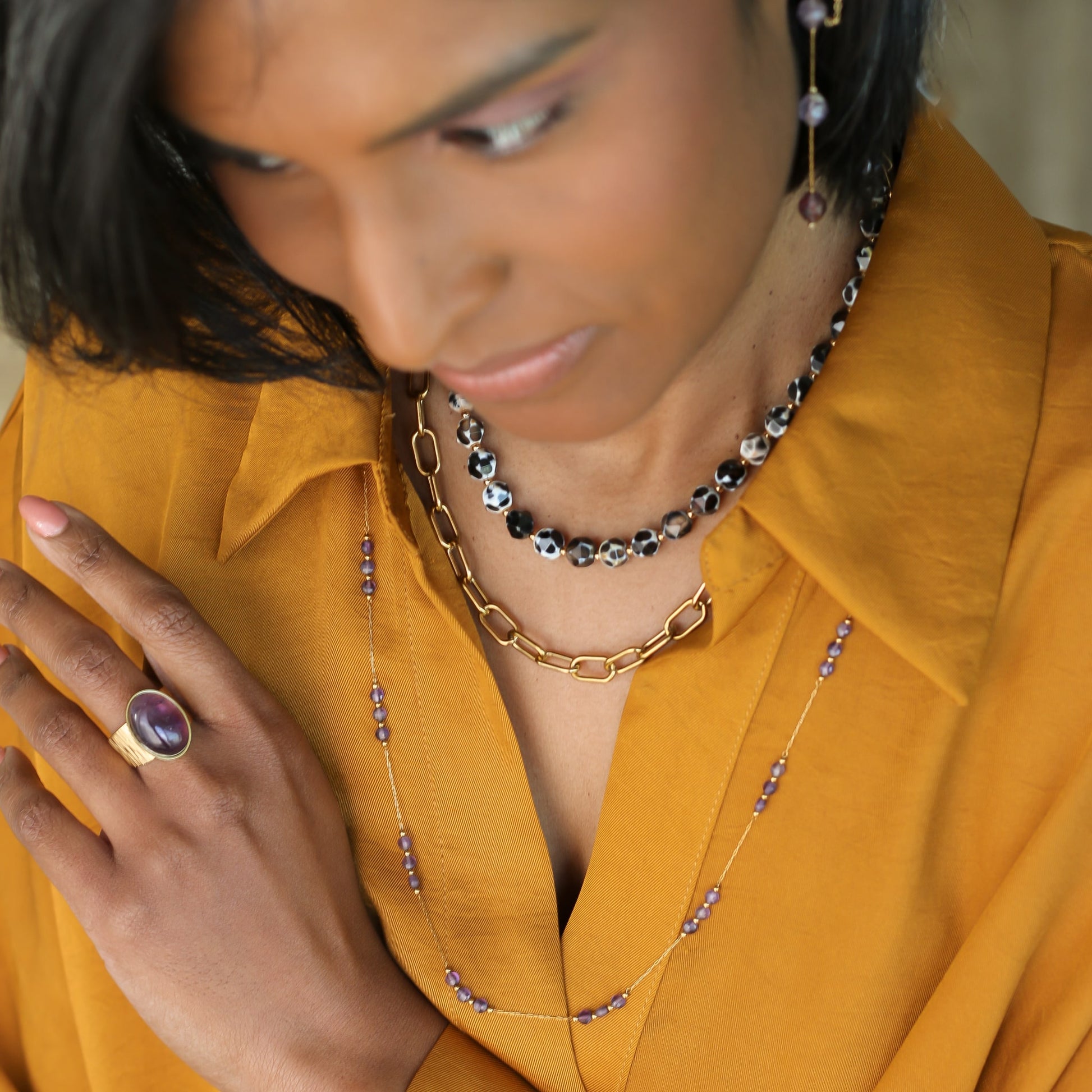 collier en Agate noire et feu pour une tenue tendance