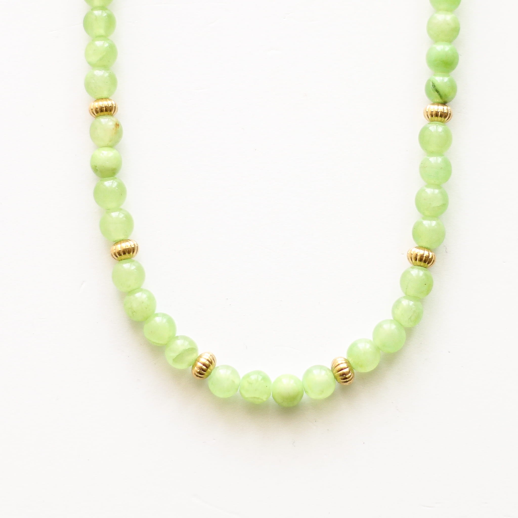 Collier en calcite verte, bijou femme.