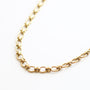 Collier chaîne dorée en acier inoxydable.