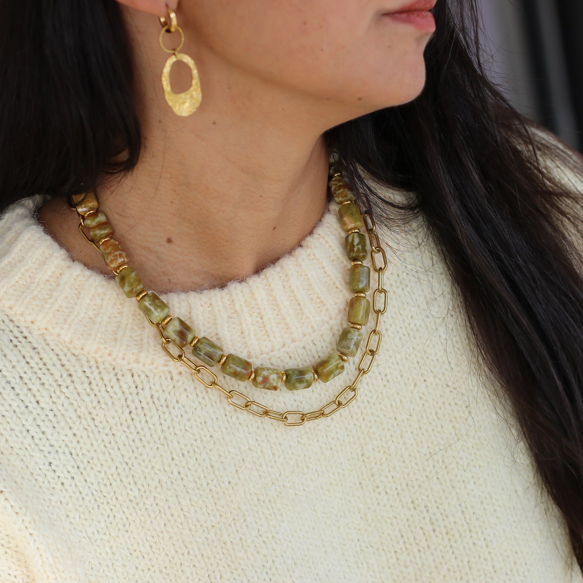 collier en chaine dorée trombone 