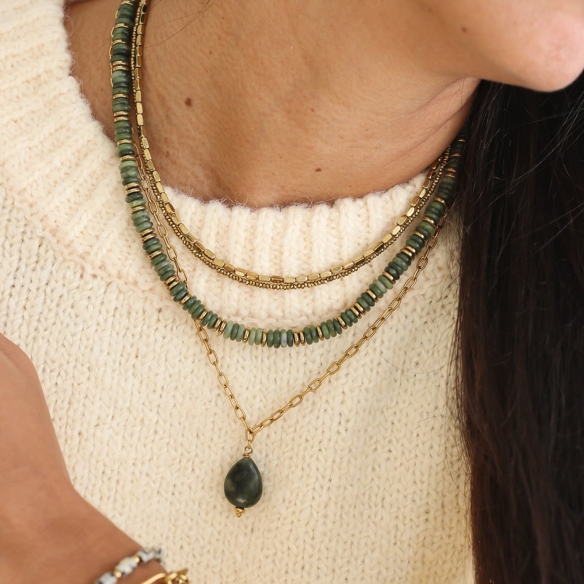 le collier à offrir en Jadéite olive verte