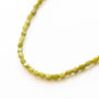 Collier chaîne Jadéite Olive modulable, détail de la chaîne dorée, bijou femme pierres naturelles Mahny.