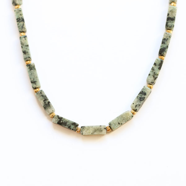 collier jaspe turquoise africaine or