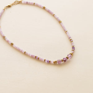 collier en pierres naturelles de Kunzite et Améthyste, bijou durable et unique