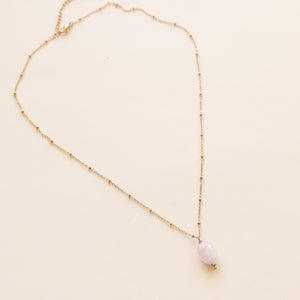 collier fait à la main en Kunzite et acier inoxydable pour un look trendy 
