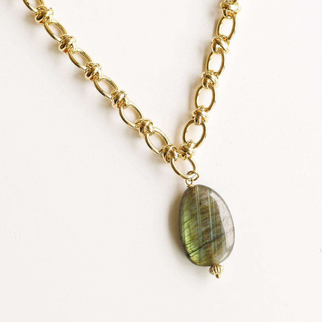 grosse chaîne dorée labradorite accessoire femme