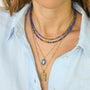 Collier Lapis Lazuli perlé fin, détail du fermoir signé Mahny, bijou en pierres naturelles, Paris.