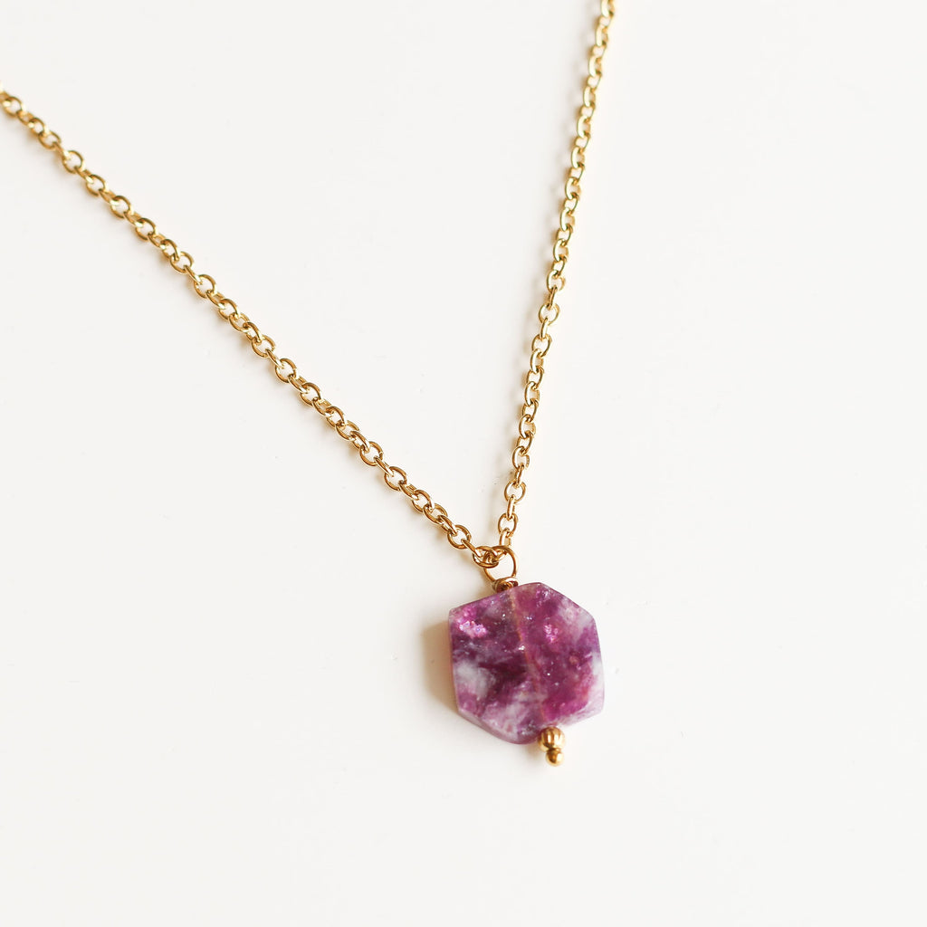 collier lépidolite pierre naturelle pendentif violet 