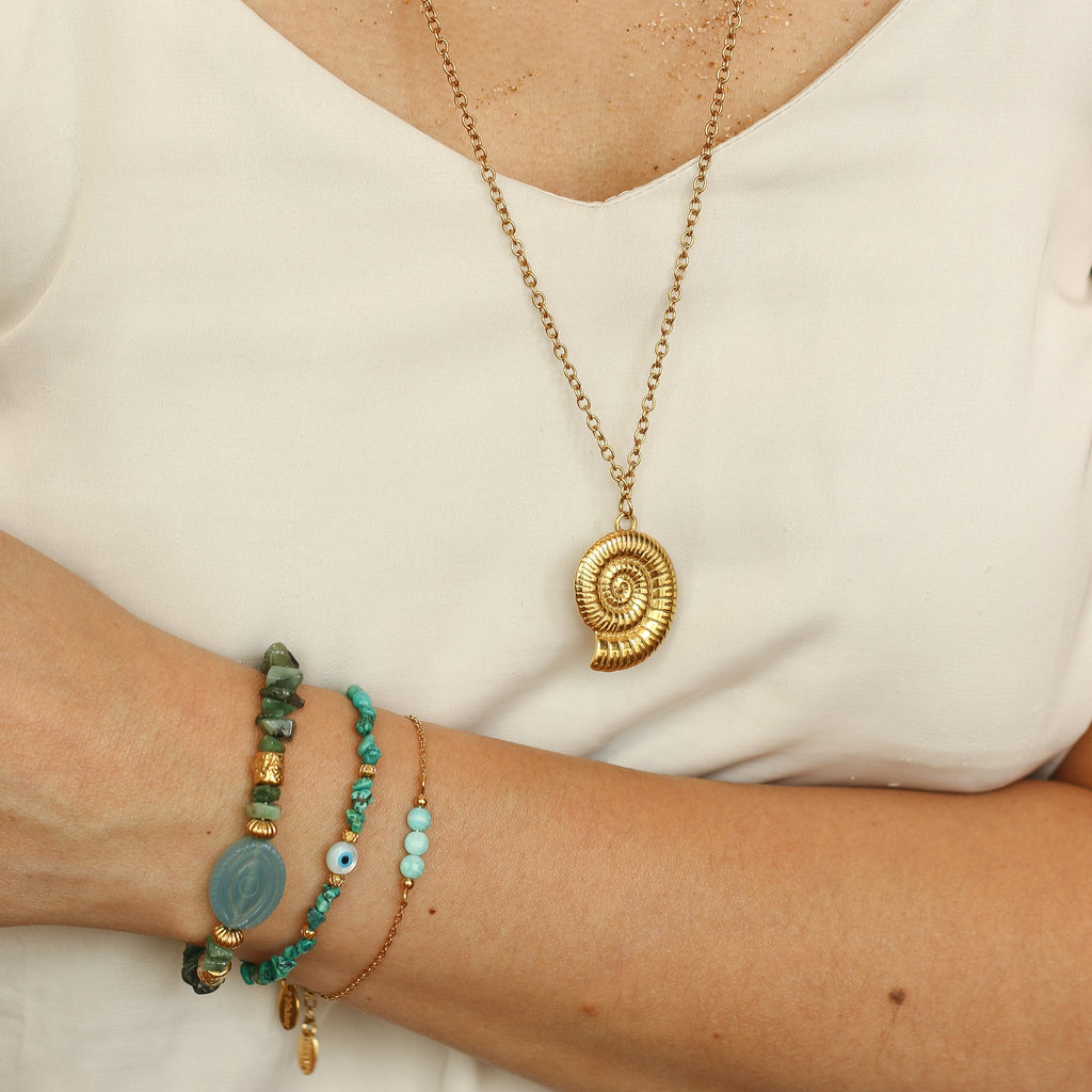 collier long ammonite coquillage escargot cadeau
