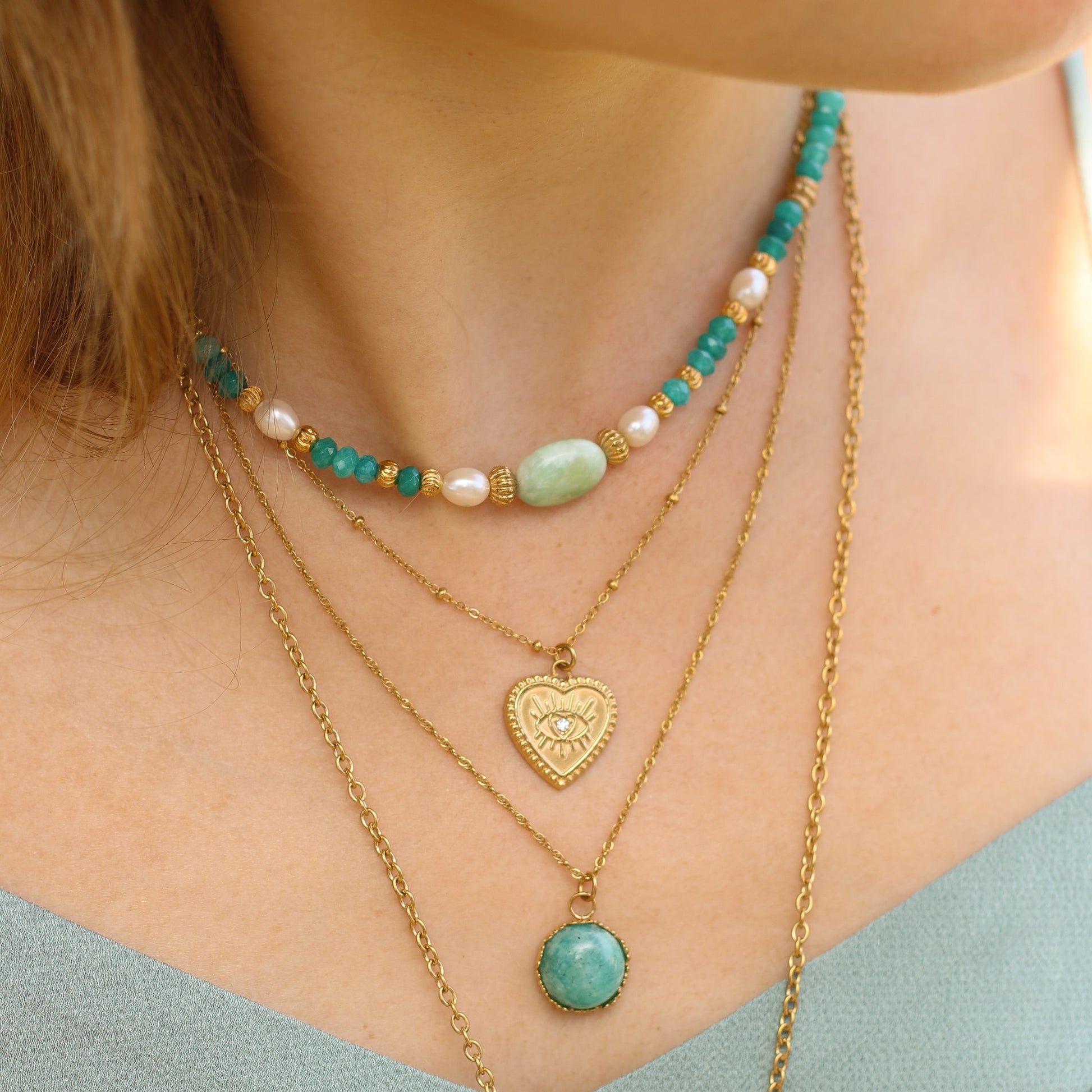 collier angélite perle bleu turquoise nacre