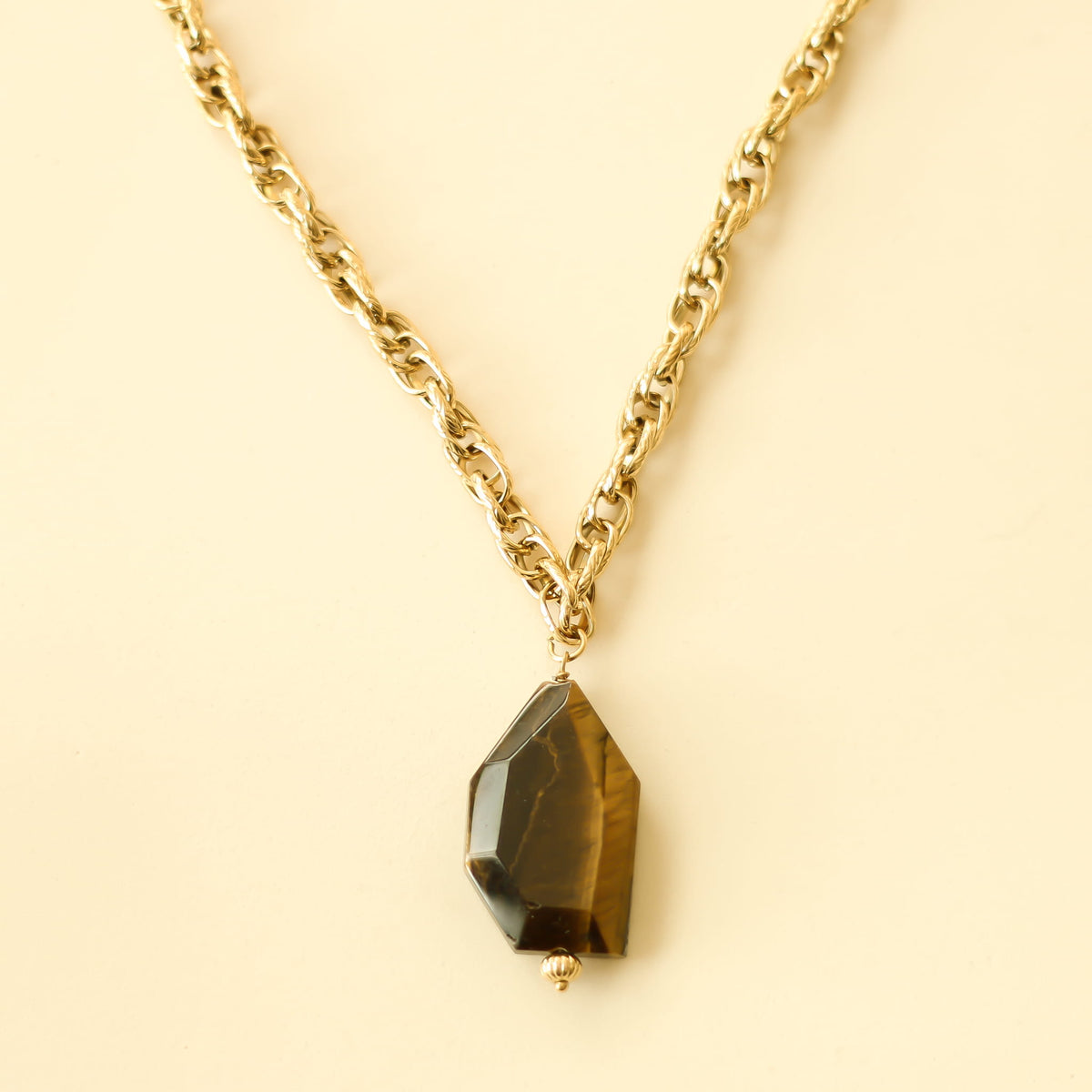 Collier Œil de tigre chaîne longue