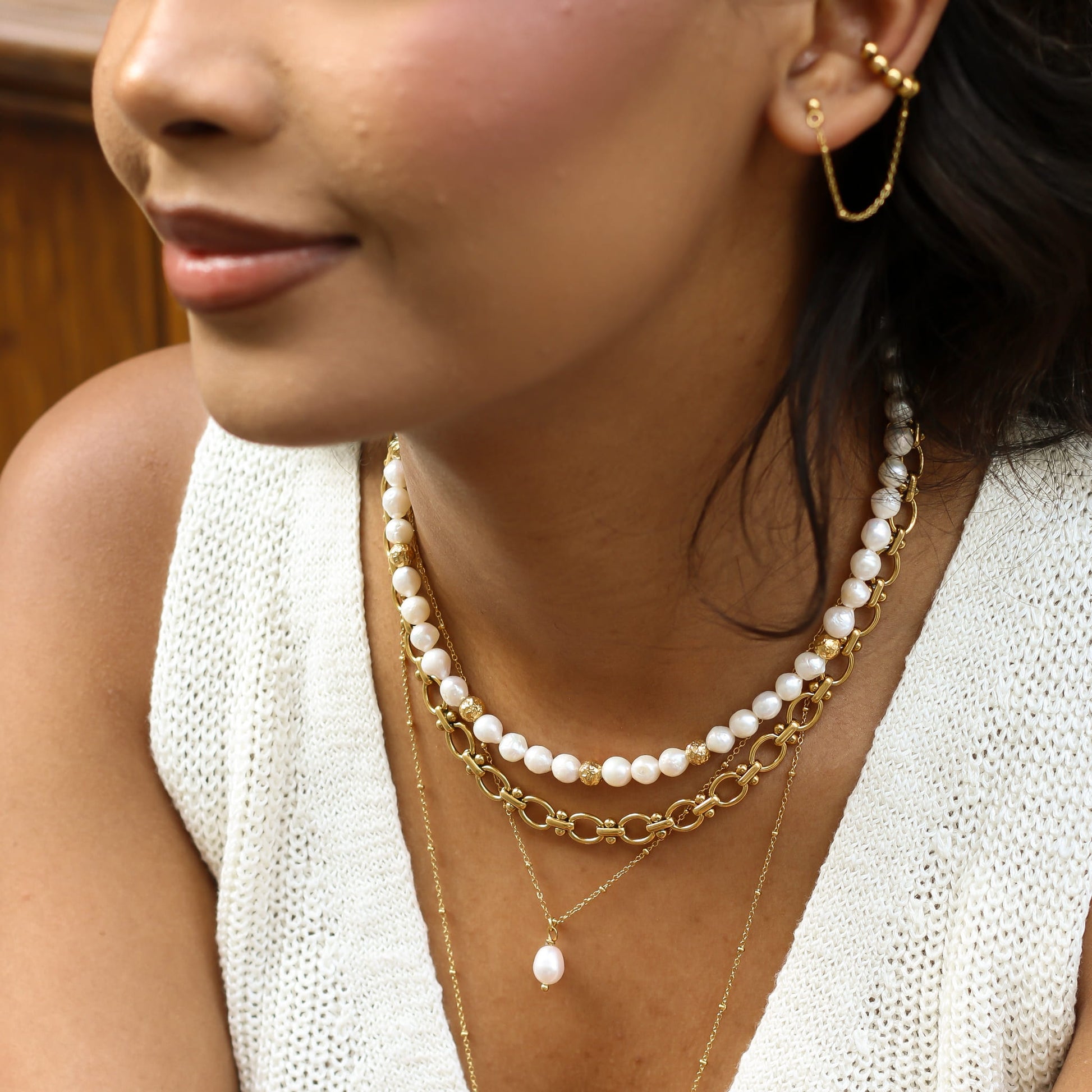 Collier en perle d'eau douce, pierre naturelle fine.