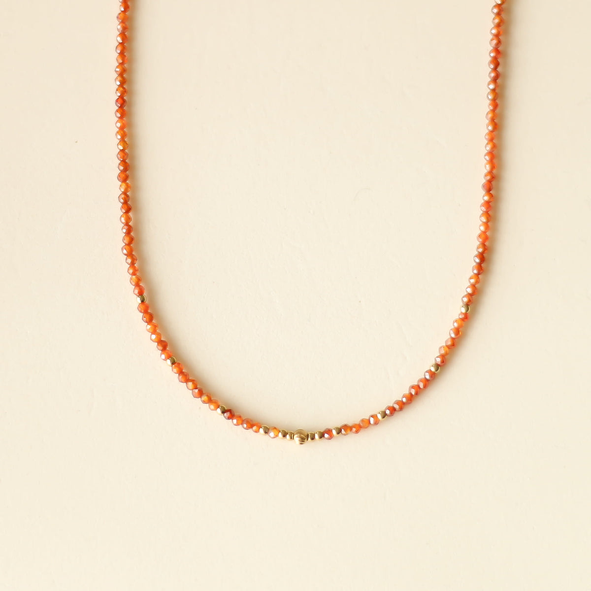 Collier Zirkon rouge orange perlé