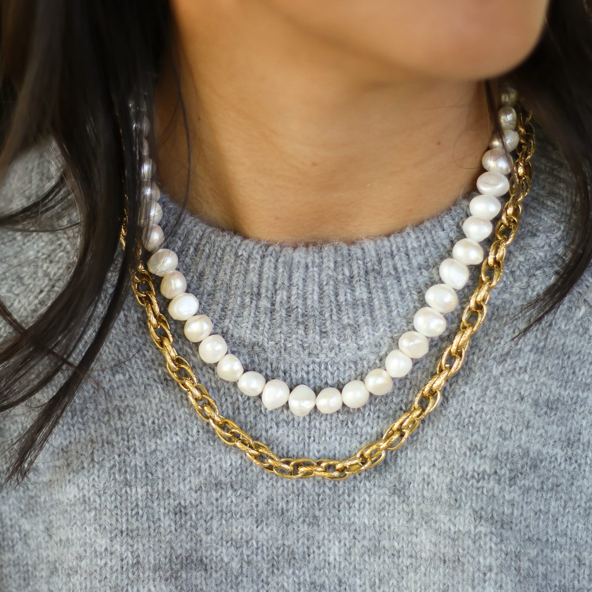 Collier chaîne dorée torsadée