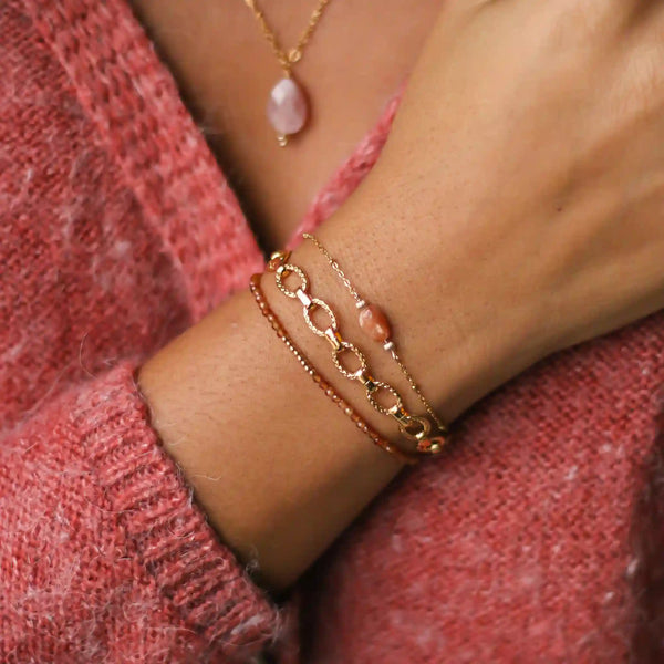 bracelet créateur Apsara laiton doré porté